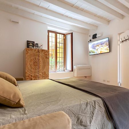 Appartamento Porta Ticinese - Navigli Милано Екстериор снимка